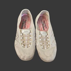 Skechers Breathe Easy slip on shoes